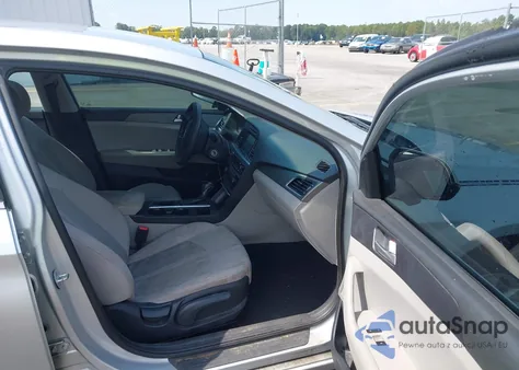 2016 Hyundai Sonata Se from USA, damaged, VIN 5NPE24AFXGH355121